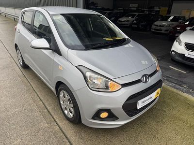 Silver Used 2014 Hyundai i10 SE Hatchback | £3,595