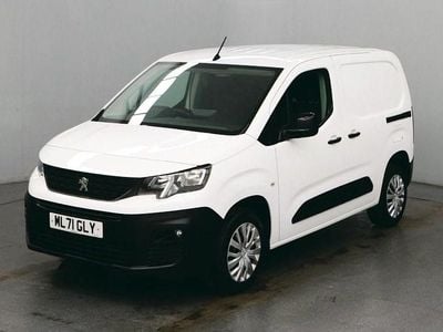 White Used 2022 Peugeot Partner Premium MPV | £8,490 (Super price)