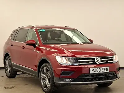 Używany VW Tiguan Allspace Match 150 KM (110 kW) 2019 Czerwony SUV