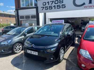 Używany Citroën C4 Picasso Touch 2016 Czarny Minivan