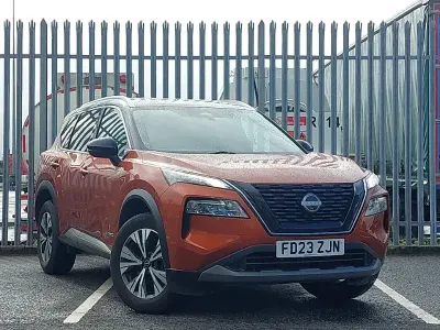 Used Nissan X-Trail N-Connecta 213 HP (156 kW) 2023 Orange SUV