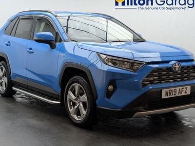 Used 2019 Toyota RAV4 Hybrid Design SUV | £20,250 (Good price)