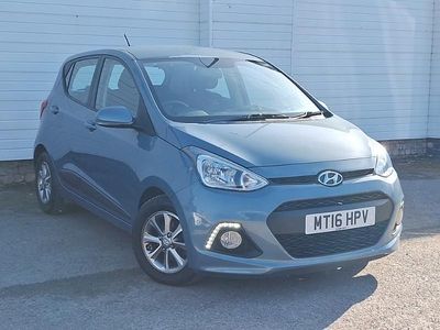 Used Hyundai i10 Premium 87 HP (63 kW) 2016 Blue Hatchback
