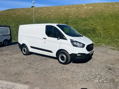 Used Ford Transit Custom 105 HP (77 kW) 2018 White Van