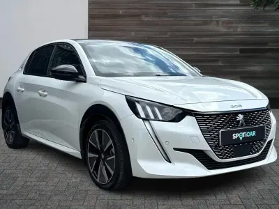 Used Peugeot e-208 Premium 100 kW (136 HP) 2022 White Hatchback