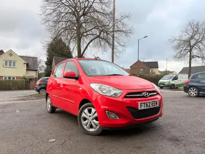Used Hyundai i10 Active 86 HP (63 kW) 2012 Red Hatchback