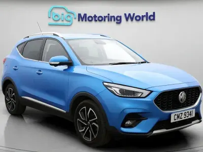 Usado MG ZS Exclusive 106 HP (77 kW) 2023 Azul SUV