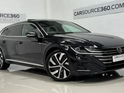 Begagnad VW Arteon R-line 200 HK (147 kW) 2023 Svart Kombi