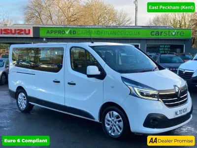 Begagnad Renault Trafic 2020 Vit Minibuss