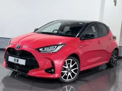 Używany Toyota Yaris Hybrid Edition 2020 Pomarańczowy Hatchback