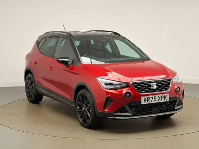 New Seat Arona Black Edition 115 HP (84 kW) 2025 Red SUV