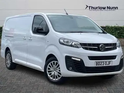 Gebraucht Vauxhall Vivaro S 100 PS (73 kW) 2023 Weiß Van / Kleinbus