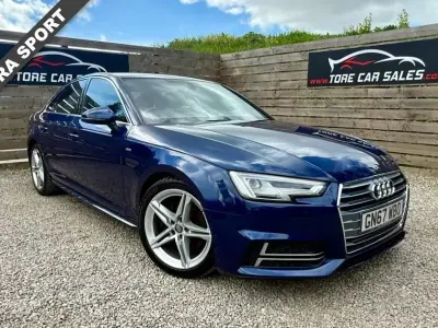 Usado Audi A4 S-Line 190 CV (139 kW) 2017 Azul Berlina