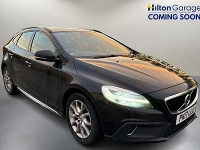 Used 2017 Volvo V40 CC Pro Estate | £11,550 (Fair price)
