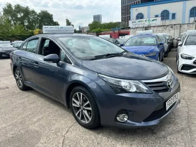 Usado Toyota Avensis
