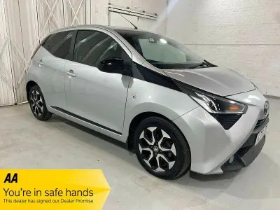 Used Toyota Aygo Trend 71 HP (52 kW) 2020 Silver Hatchback