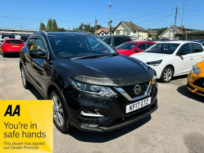 Used Nissan Qashqai N-Connecta 110 HP (80 kW) 2017 Black SUV