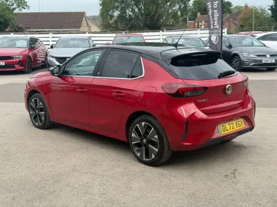 Used Vauxhall Corsa-e Ultimate 100 kW (136 HP) 2023 Red Hatchback