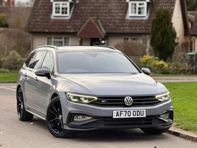 Begagnad VW Passat R-line Edition 2020 Grå Kombi