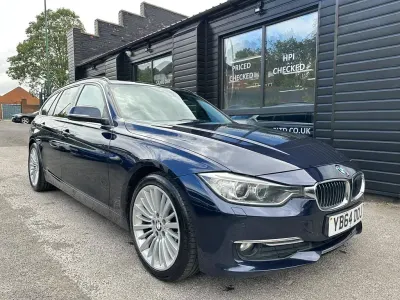 Used BMW 318 Luxury Line 2014 Blue Estate