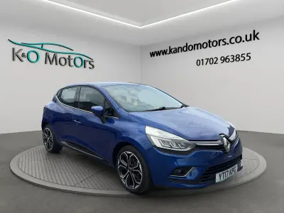 Used Renault Clio Dynamique 2017 Blue Hatchback