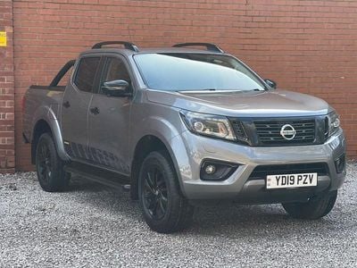 Used Nissan Navara N-Guard 190 HP (139 kW) 2019 Grey Pickup