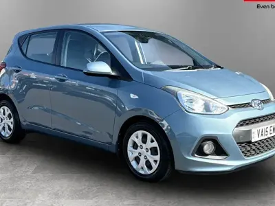 Used Hyundai i10 SE 87 HP (63 kW) 2015 Blue Hatchback