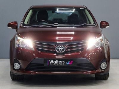Used Toyota Avensis 2012 Red Sedan