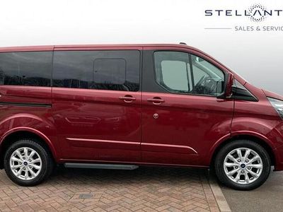 Used Ford Tourneo Custom Titanium 128 HP (94 kW) 2022 Red Van