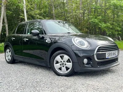 Usado Mini Cooper Classic 2019 Preto Citadino