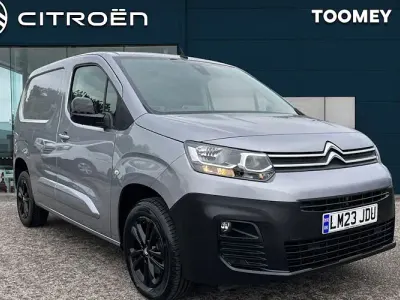 Used Citroën Berlingo PureTech 110 HP (80 kW) 2022 Grey MPV
