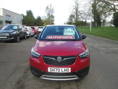 Używany Vauxhall Crossland X S 130 KM (95 kW) 2020 Czerwony SUV