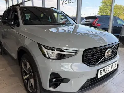 Used Volvo XC40 Plus 197 HP (144 kW) 2026 Grey SUV