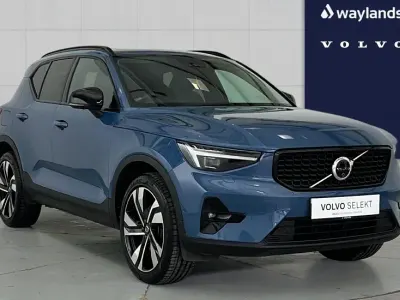 Used Volvo XC40 Ultimate 2023 Blue SUV