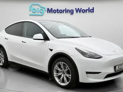 Used Tesla Model Y Long Range AWD 286 kW (389 HP) 2025 SUV