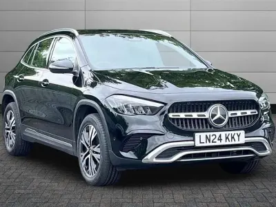 Used Mercedes GLA200 Executive 163 HP (119 kW) 2024 Cosmos black SUV