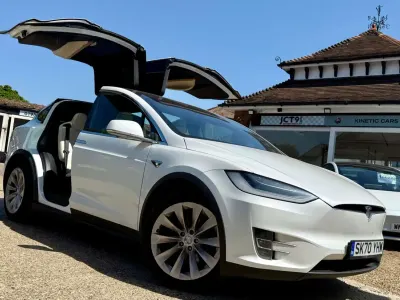 Used Tesla Model X Long Range AWD 397 kW (541 HP) 2020 White SUV