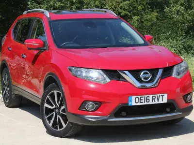 Used Nissan X-Trail N-TEC 130 HP (95 kW) 2016 Laser red SUV