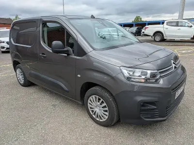 Used Citroën Berlingo Start 75 HP (55 kW) 2021 Grey MPV
