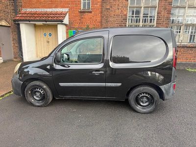 Used Renault Kangoo 75 HP (55 kW) 2012 Black Van
