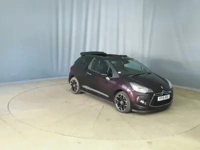 Begagnad Citroën DS3 Cabriolet 2015 Lila Cab