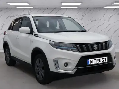 Gebraucht Suzuki Vitara SZ-T 129 PS (94 kW) 2022 Weiß SUV
