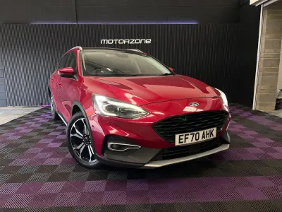 Used Ford Focus Active X 120 HP (88 kW) 2020 Red Estate