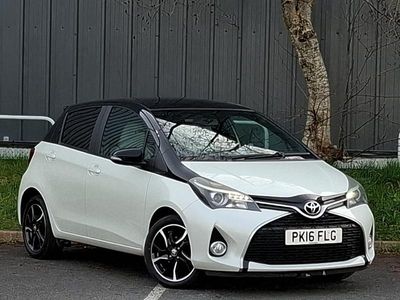 Used Toyota Yaris Design 99 HP (72 kW) 2016 White Hatchback