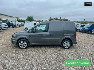 Usado VW Caddy Highline 150 HP (110 kW) 2017 Cinzento Monovolume