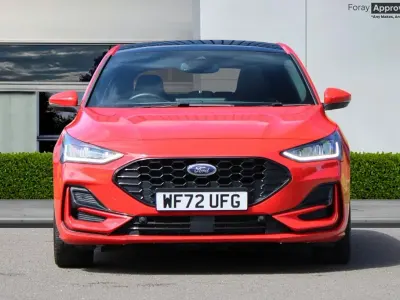 Used Ford Focus ST-Line 2022 Race red Hatchback