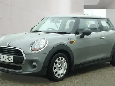 Used Mini ONE Hatch 102 HP (75 kW) 2017 Grey Hatchback
