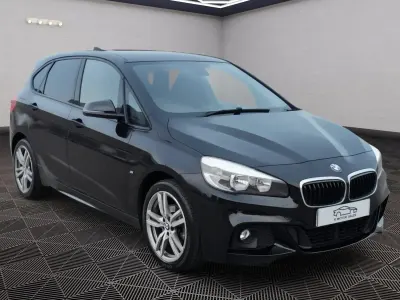 Begagnad BMW 218 Comfort Edition 2017 Svart Halvkombi