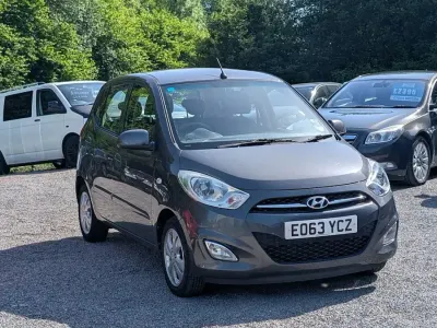 Usado Hyundai i10 Active 83 HP (61 kW) 2013 Cinzento Citadino