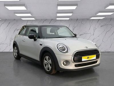 Used Mini Cooper Classic 136 HP (100 kW) 2019 Silver Hatchback